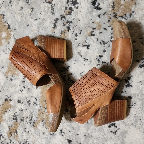 Sofft Sandals EUC - Picture 5 of 8